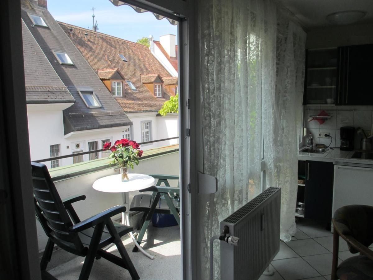 Fewo - Mitten In Freiburg Esterno foto